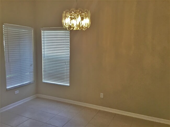 Photo - 1309 Kintla Rd