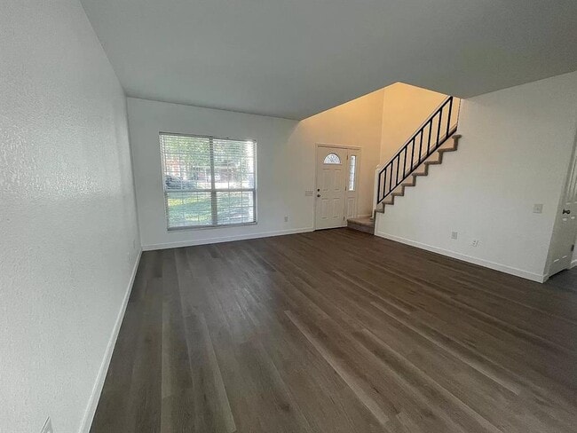 Photo - 224 San Felipe Dr