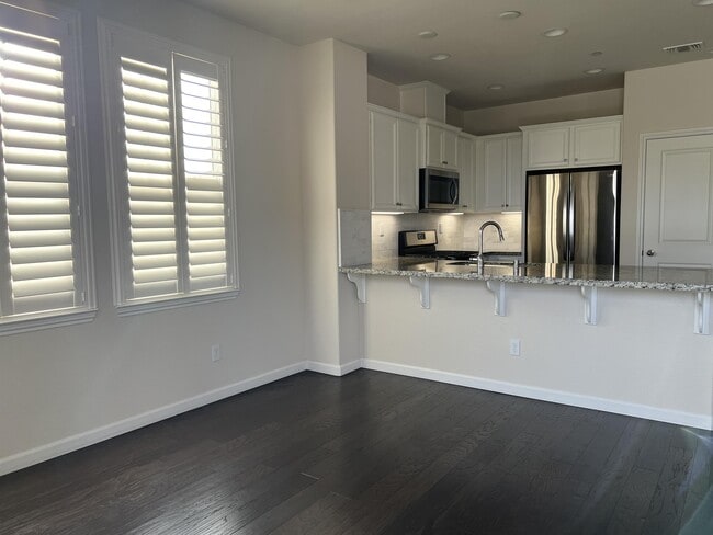 Photo - 18673 McClellan Cir