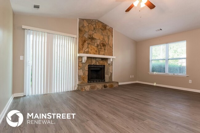 Photo - 6265 Leverett Dr