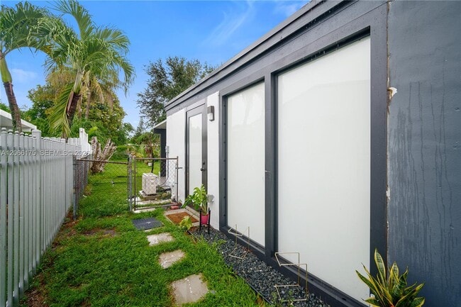 Photo - 1545 NW 130th St