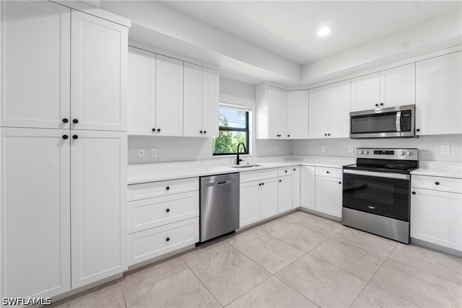 Photo - 11251 Dean St