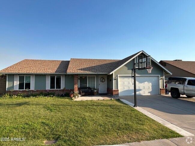 Building Photo - 6357 E Fairfield St Rental