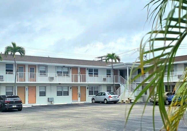 Photo - 810 Lake Shore Dr Condo Unit 29