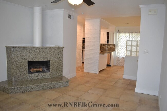 Photo - 6241 Riverside Blvd