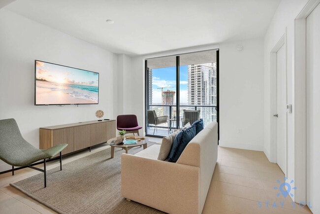 Photo - 601 NE 1st Ave Unit ID1227486P