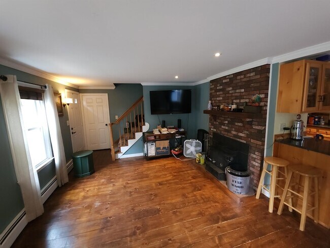 41 Hoit Rd