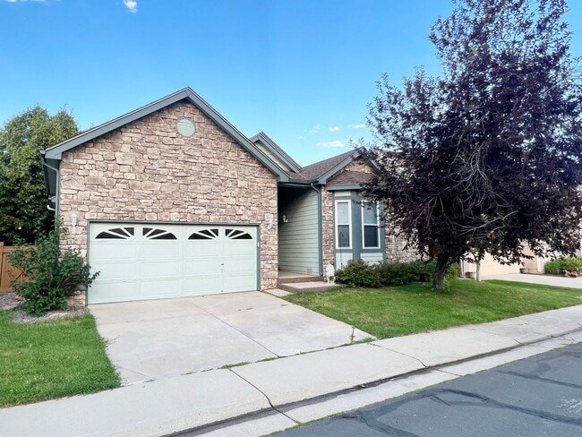 Open Ranch with 3 beds 2 baths and a 2-car... - Open Ranch with 3 beds 2 baths and a 2-car... Casa