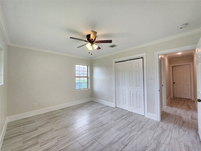 Photo - 8033 Turquoise Ln