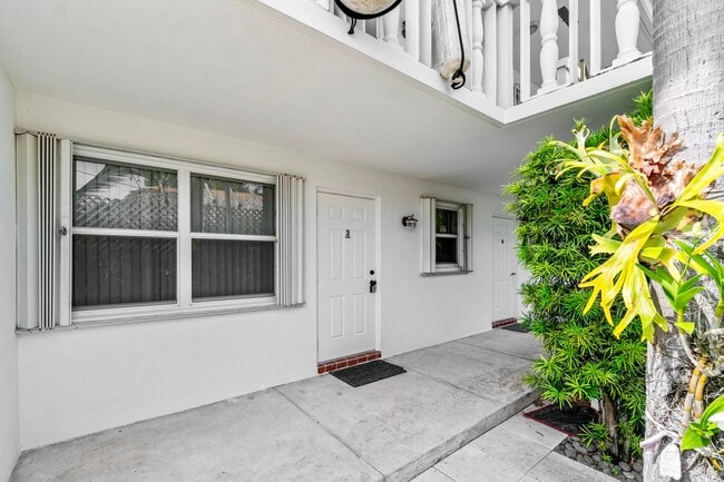 Building Photo - 310 N K St Unit 3 Rental