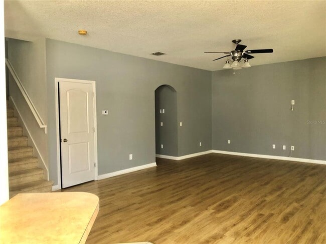 Photo - 1000 Araminta St