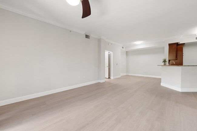 Photo - 1690 Renaissance Commons Blvd Unidad 1312