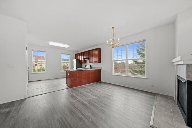 Photo - 760 Lambert Ln