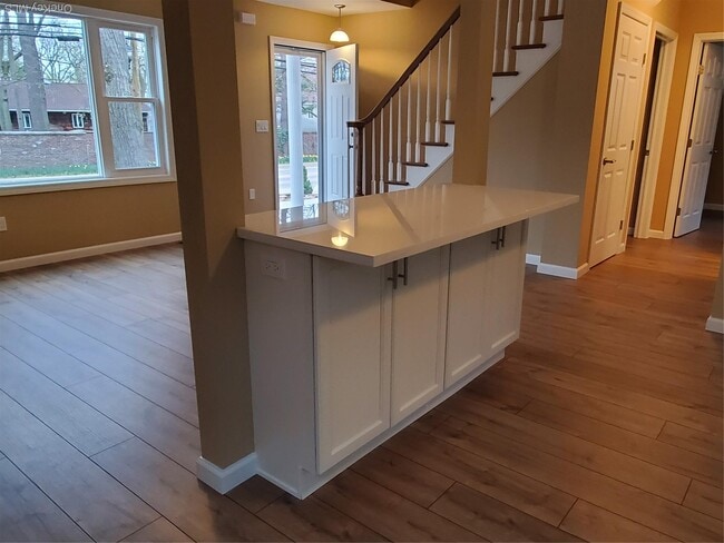 Photo - 128 Bayville Ave