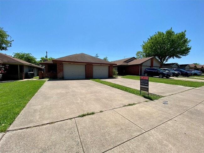 Photo - 9010-9010 Greenmound Ave Apartamento Unidad 9012 Greenmound Ave