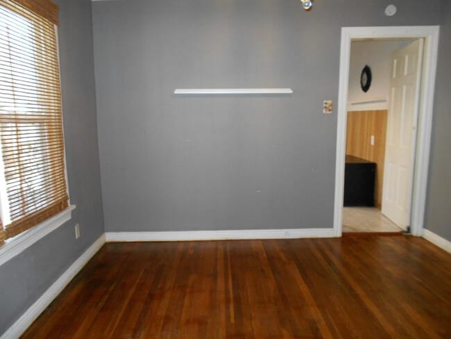 Photo - 2518 25th St