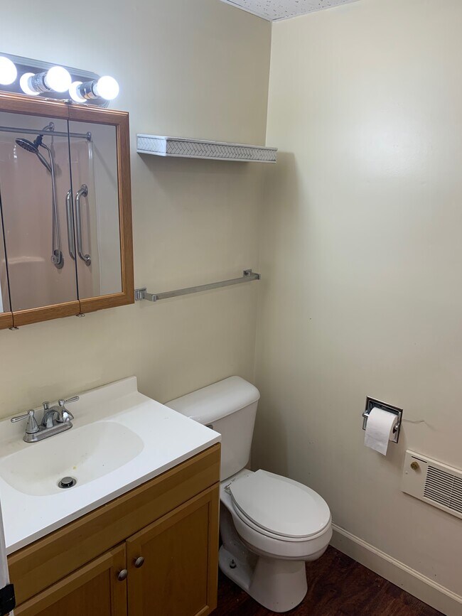 Photo - 57 Union Ave Unidad 109