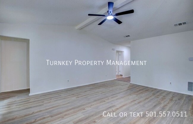 Photo - 1910 Fair Oaks Dr