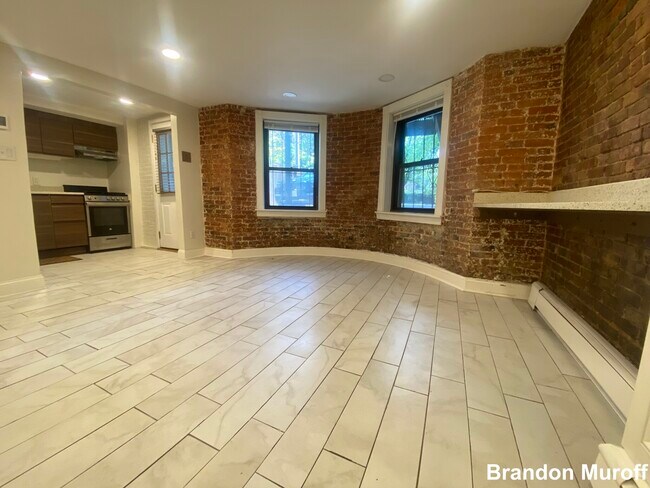 Photo - 482 Columbus Ave Unidad GARDEN