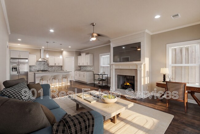 Photo - 1438 Faxon Ave