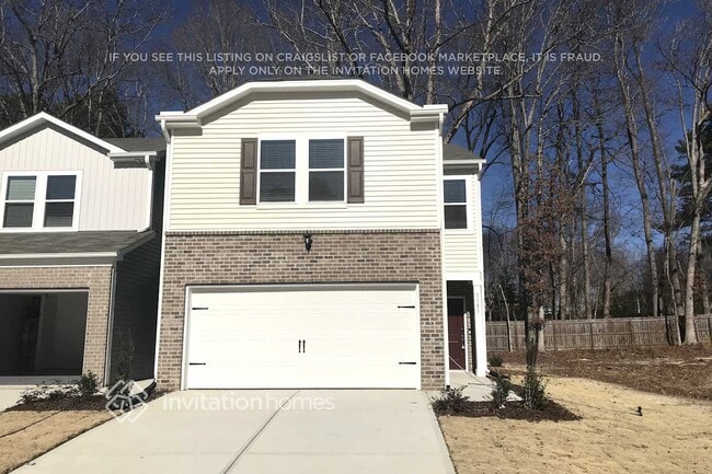 Building Photo - 1181 Greenville Wy