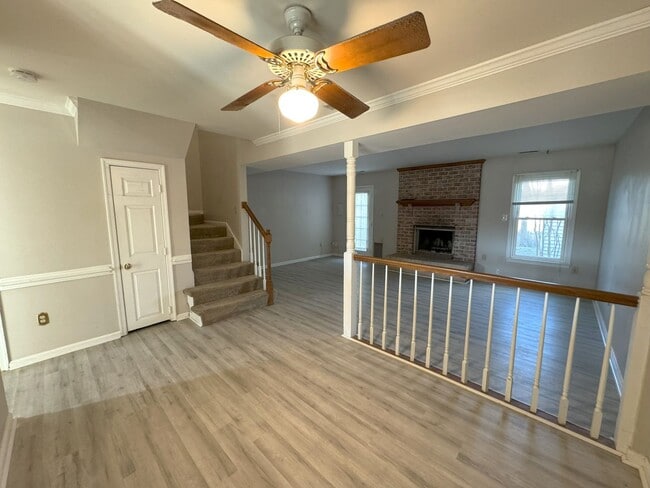 Photo - Great Neck area Townhome, Available Now!