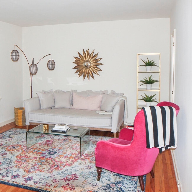 Photo - Highland Village Apartments