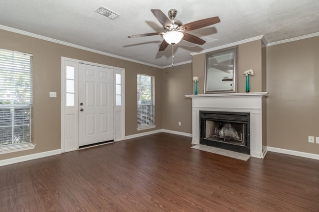 Photo - 2018 Briar Ct