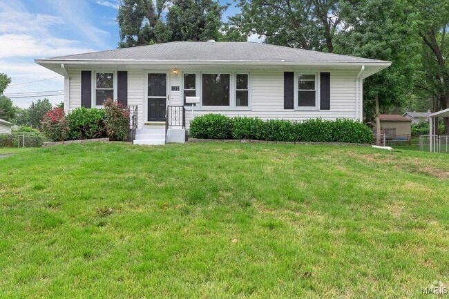 Building Photo - 132 Elmdale Ct Rental