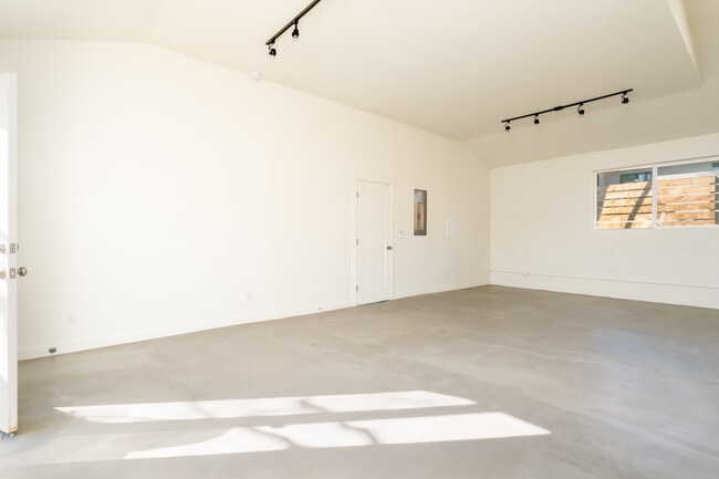 Photo - 2200 W Alameda St Unit Studio #3