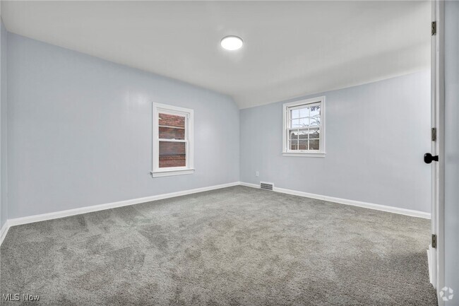 Building Photo - 3958 Lansdale Rd Rental
