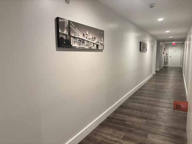 Photo - 401 SW 17 th Ave, Miami, 33135