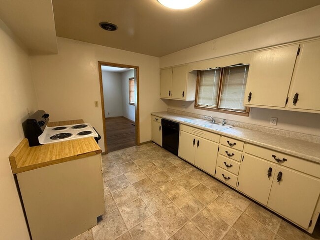 3 Bedroom House Close to Ross-Ade and Mackey---WAIVED APPLICATION FEES!
