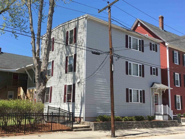 Photo - 149 Second St Unit 3