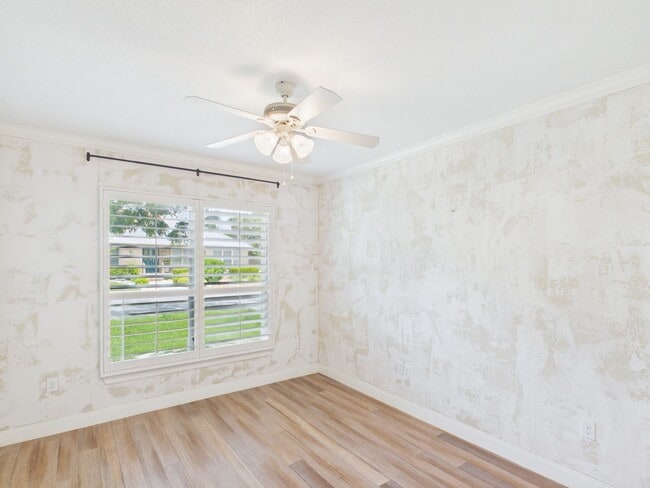 Photo - Modern Comfort: 3 Bed, 2 Bath with Garage & Large Pantry