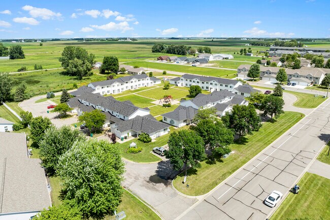 Photo - 2401 14th St E