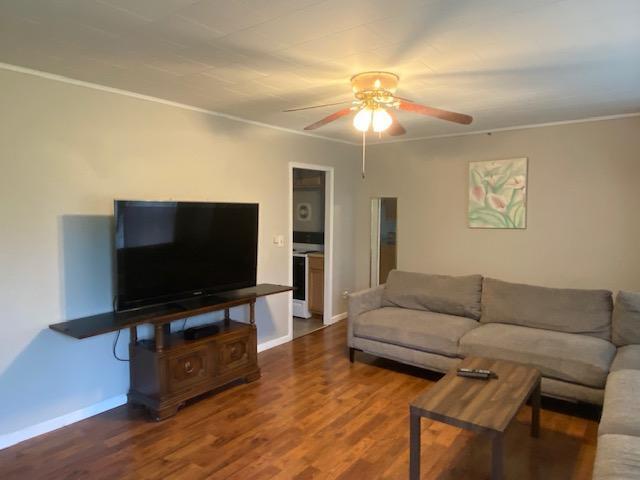 Quiet Neighborhood 3 Bedroom Home with Garage