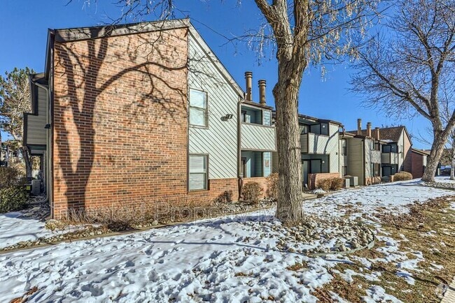 Building Photo - 12003 E Harvard Ave Unit Apt 105