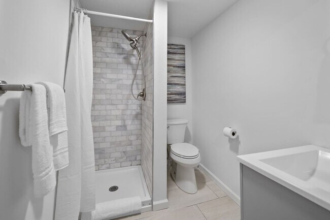 Photo - 1137 Fuller St Unit ID1056121P