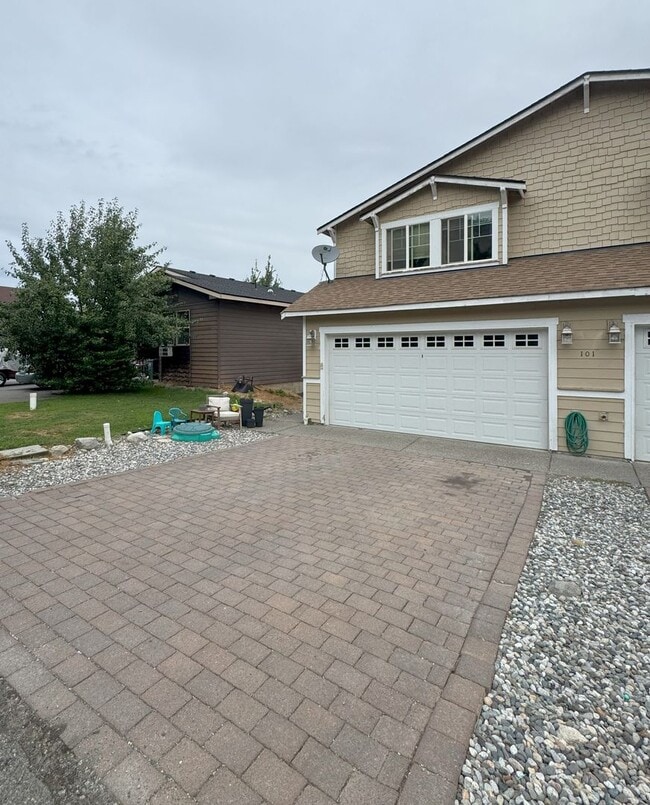 Building Photo - 101 A Nelmida Ln Unit 101 Nelmida Ln #B Rental