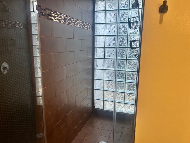 Photo - 846 N 15th St