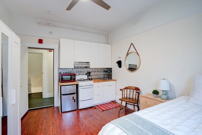 Photo - 928 Dorchester Ave Unit 10