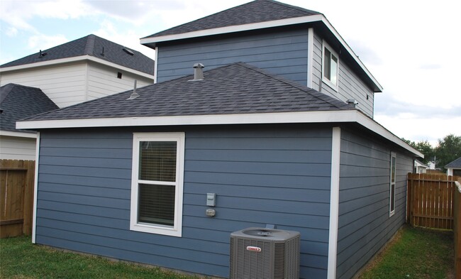 Photo - 16751 N Marie Vlg Dr