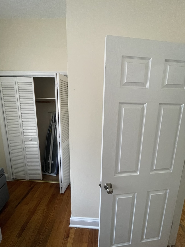 Photo - 884 Huntington Ave