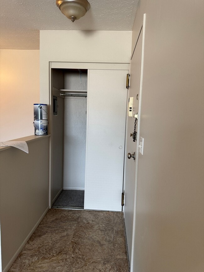 Photo - 5950 Andrews Rd