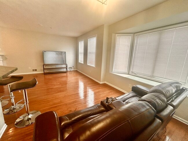 Photo - 171 Winchester Ct