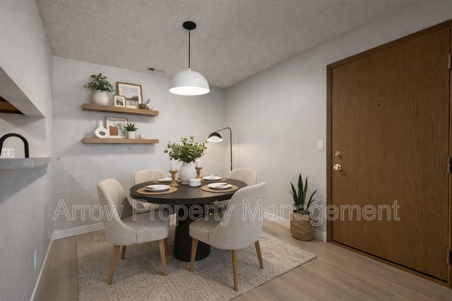 Photo - 2340 N 44th St Unit 7