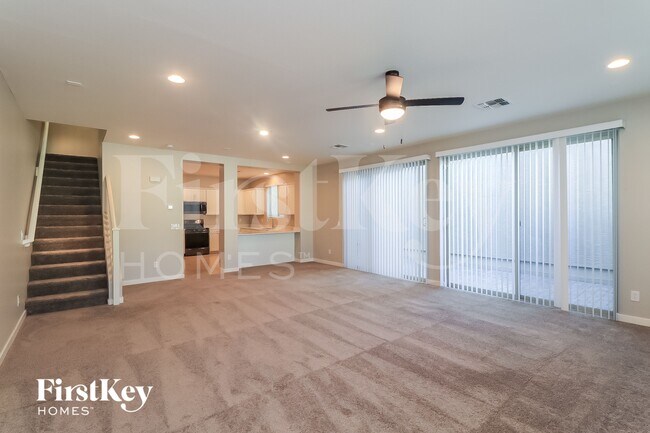 Photo - 2927 N Athena