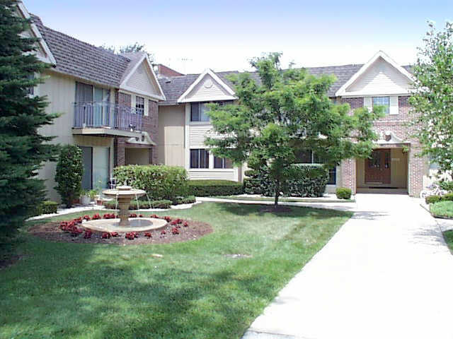 Courts of the Falling Waters Apartments Downers Grove IL ForRent com Courts of the Falling Waters Apartments Downers Grove IL ForRent com