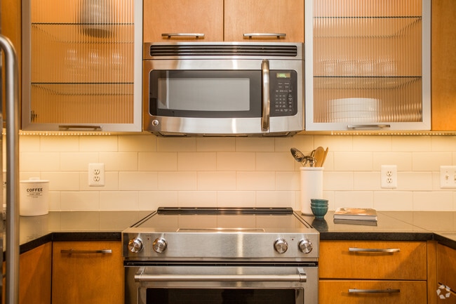 Photo - The DeSoto Apartments